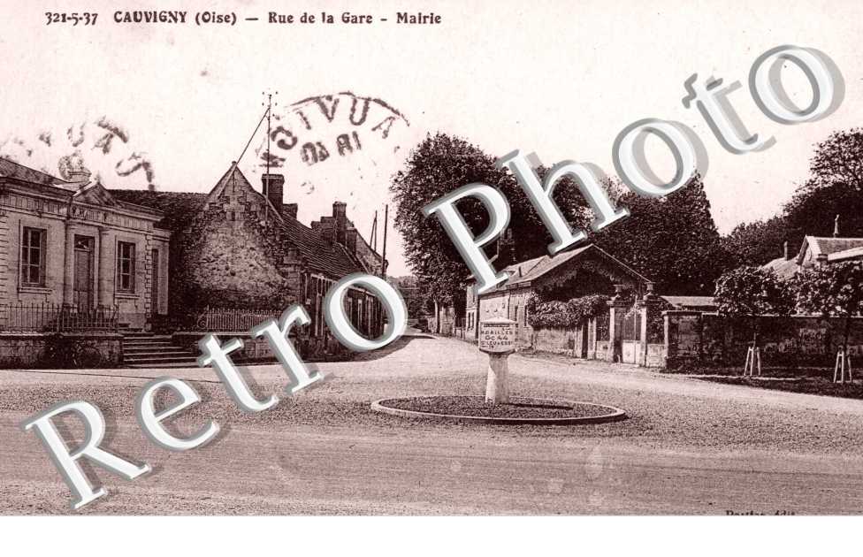 Rue de la Gare, Mairie
