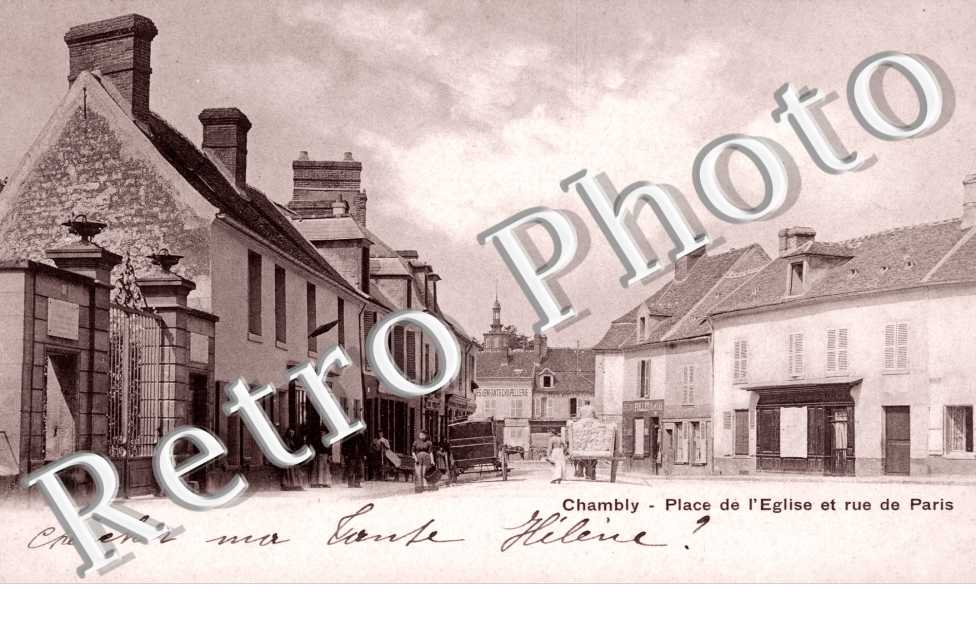 Place de l'Eglise et Rue de Paris