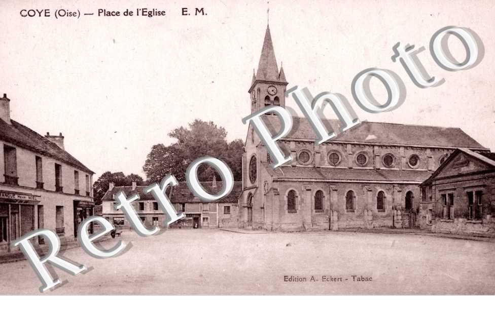 Coye-la-Foret, Place de l&#039;Eglise