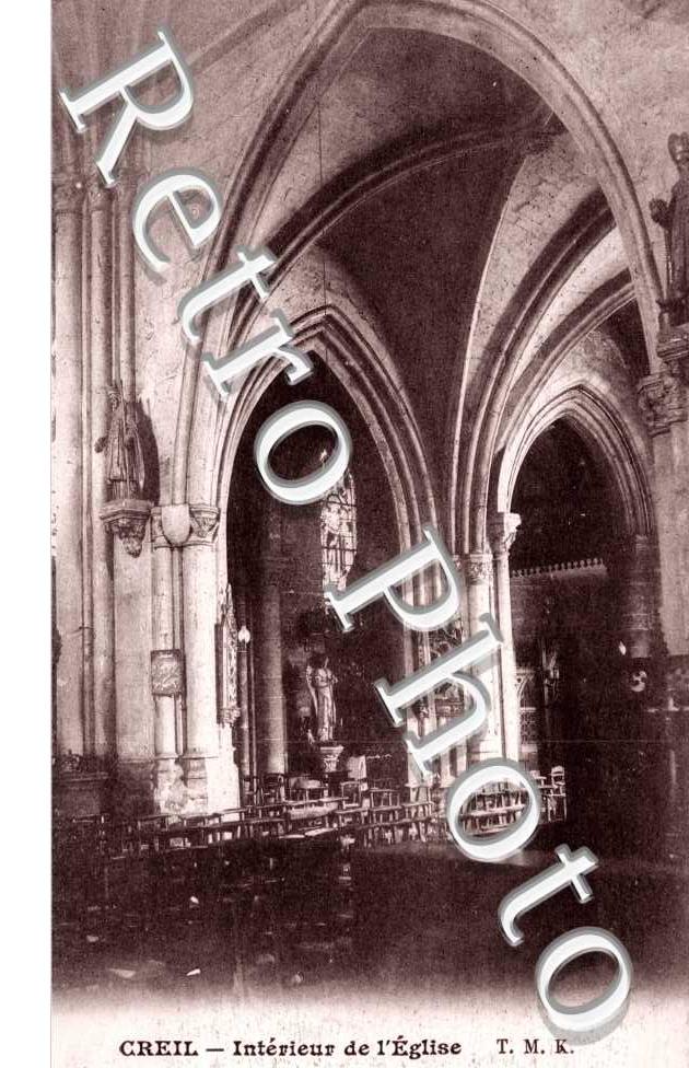 Interieur de l'eglise