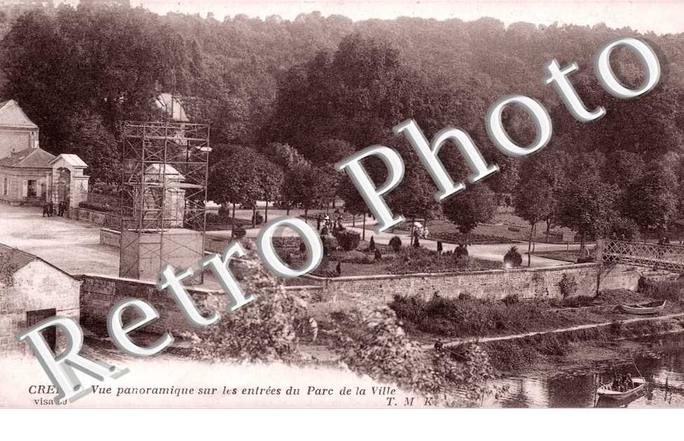 vue panoramique sur les entrees du parc de la ville