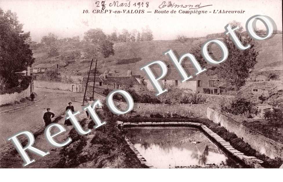 Route de Compiegne, l'Abreuvoir