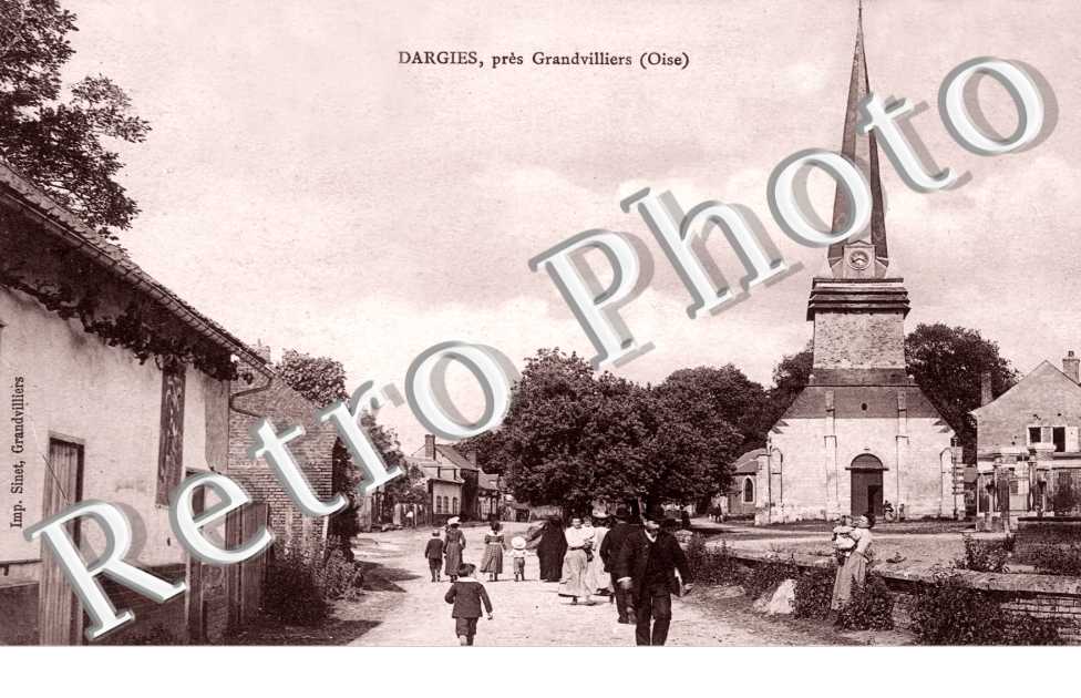 (vue interieure, centre du village)