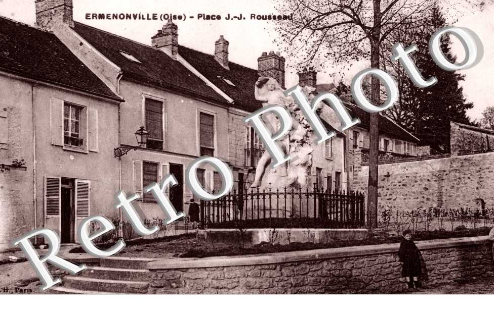  place J-J Rousseau