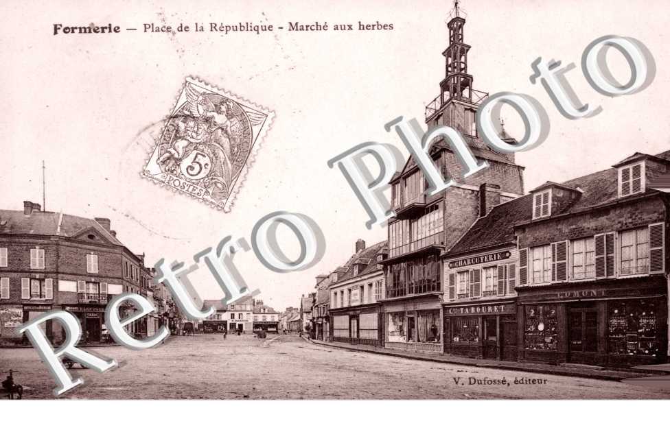 place de la Republique, marche aux herbes