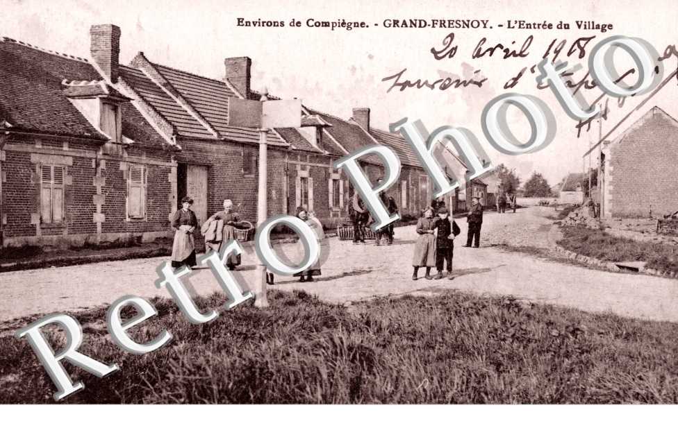 Entree du Village