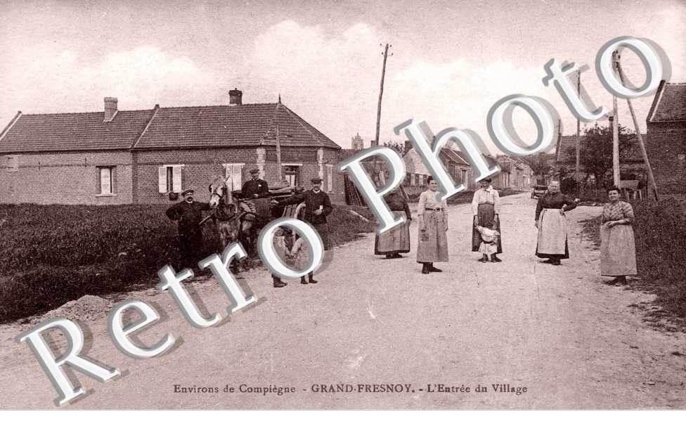 l'entree du village