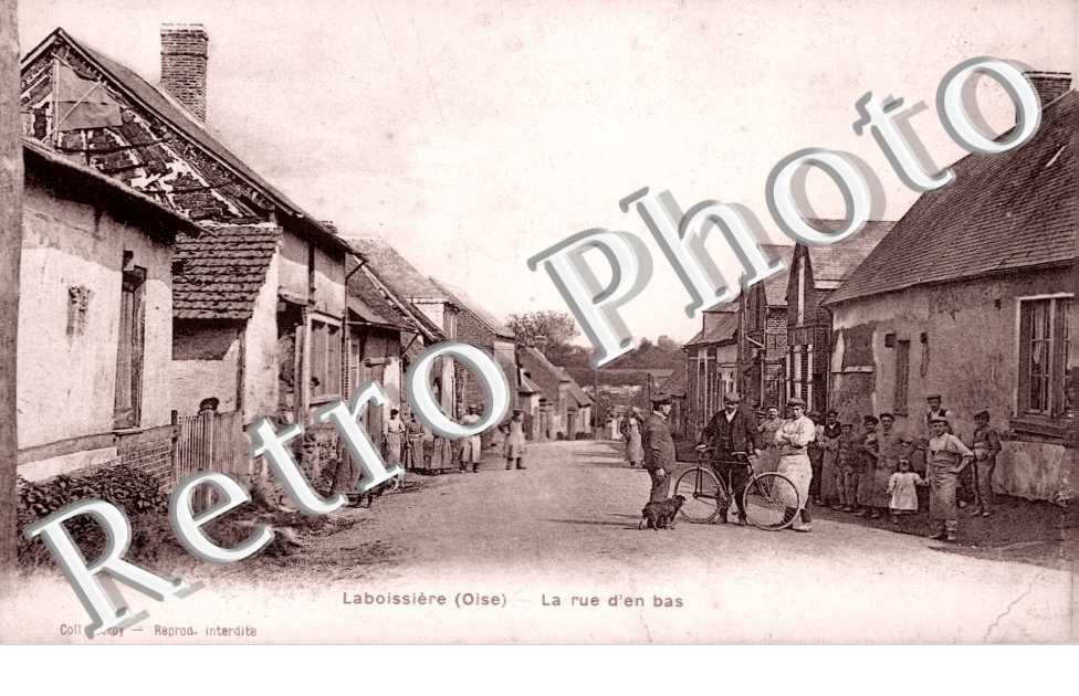 La rue d'en bas