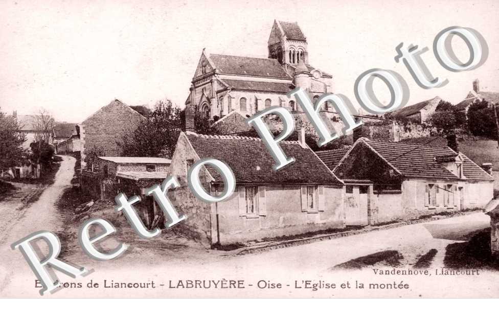 Eglise et la montee