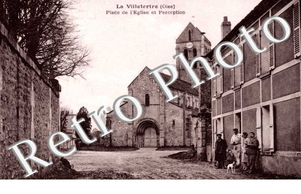 Place de l'Eglise et Perception