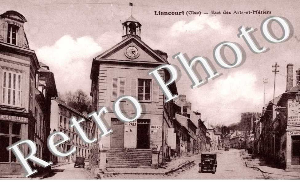 Rue des Arts et Metiers