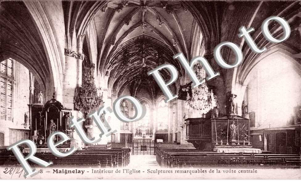 Interieur de l'eglise