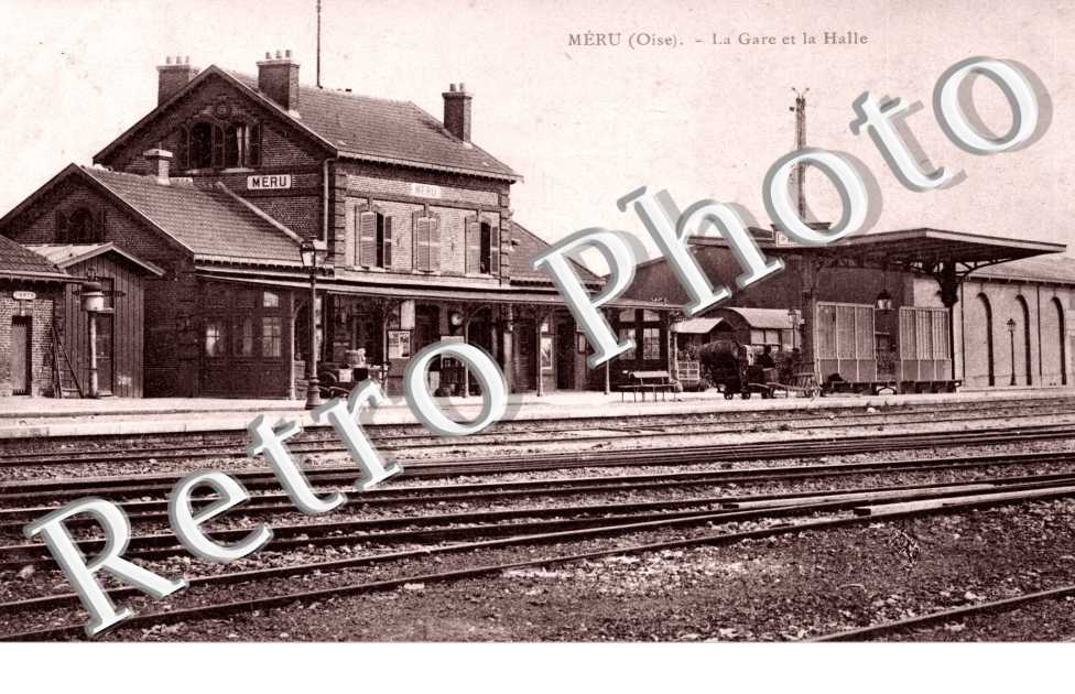 la gare et la Halle