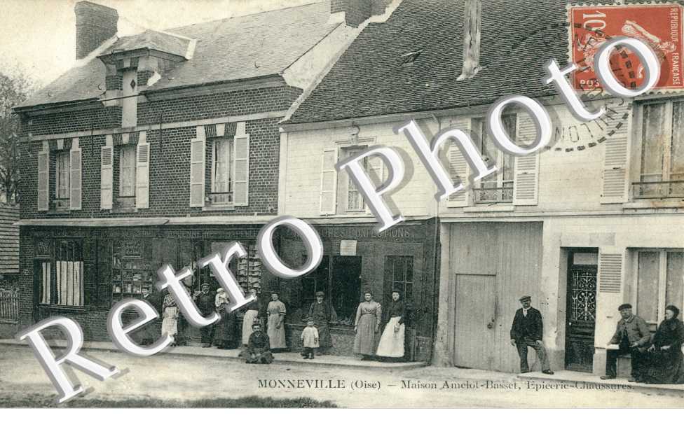 maison Amelot-Basset, epicerie-chaussures