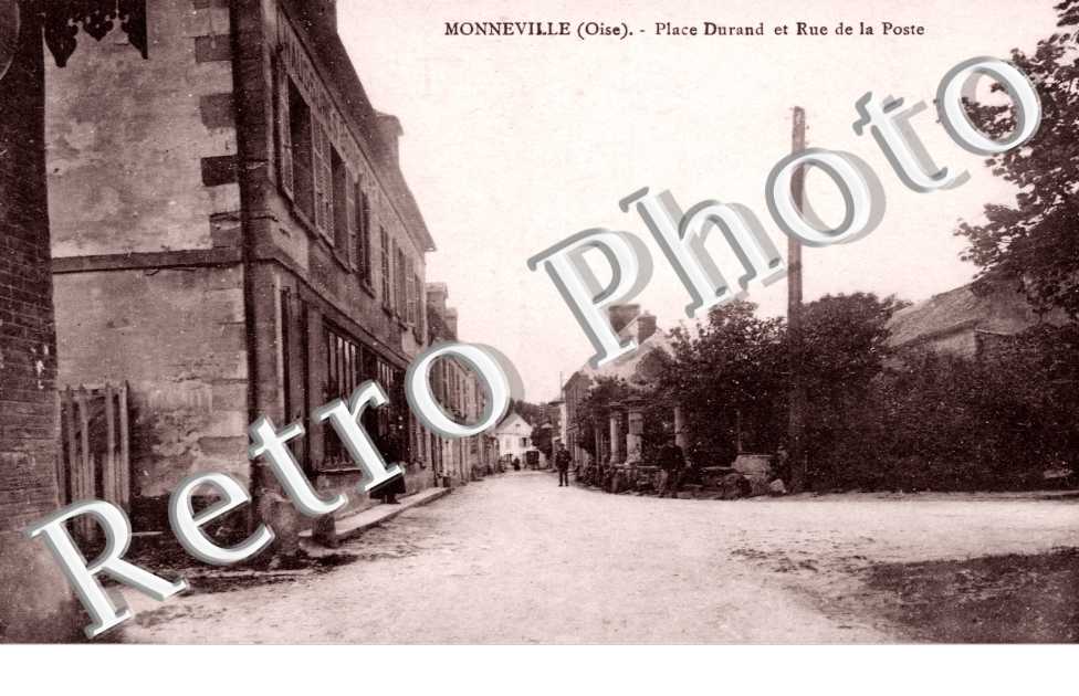 Place Durand et Rue de la Poste