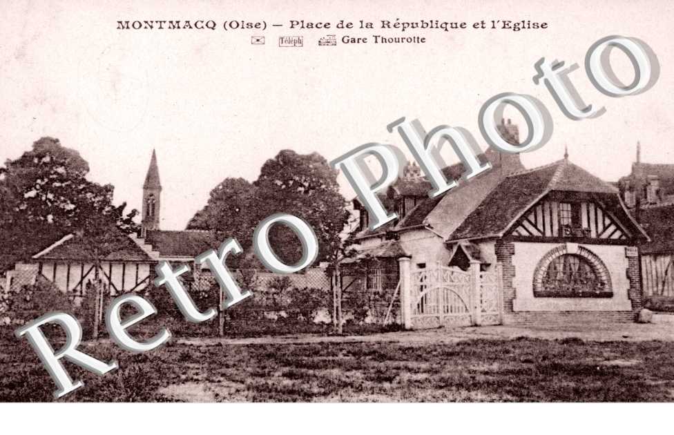 place de la République et l'Eglise