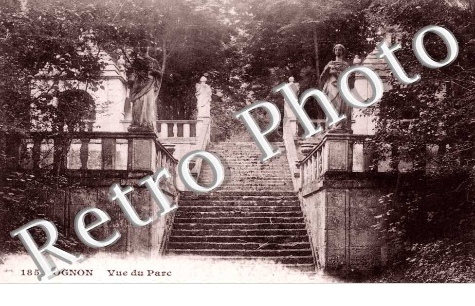 Le Château - Une vue du Parc
