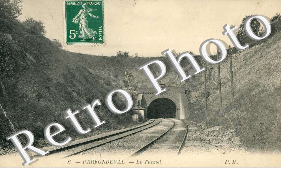le Tunnel