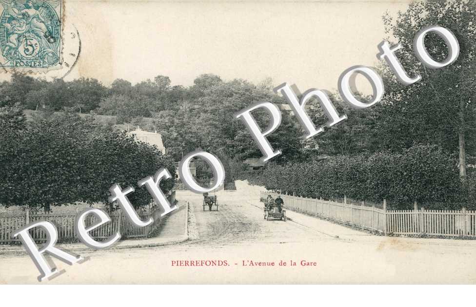 l'avenue de la gare