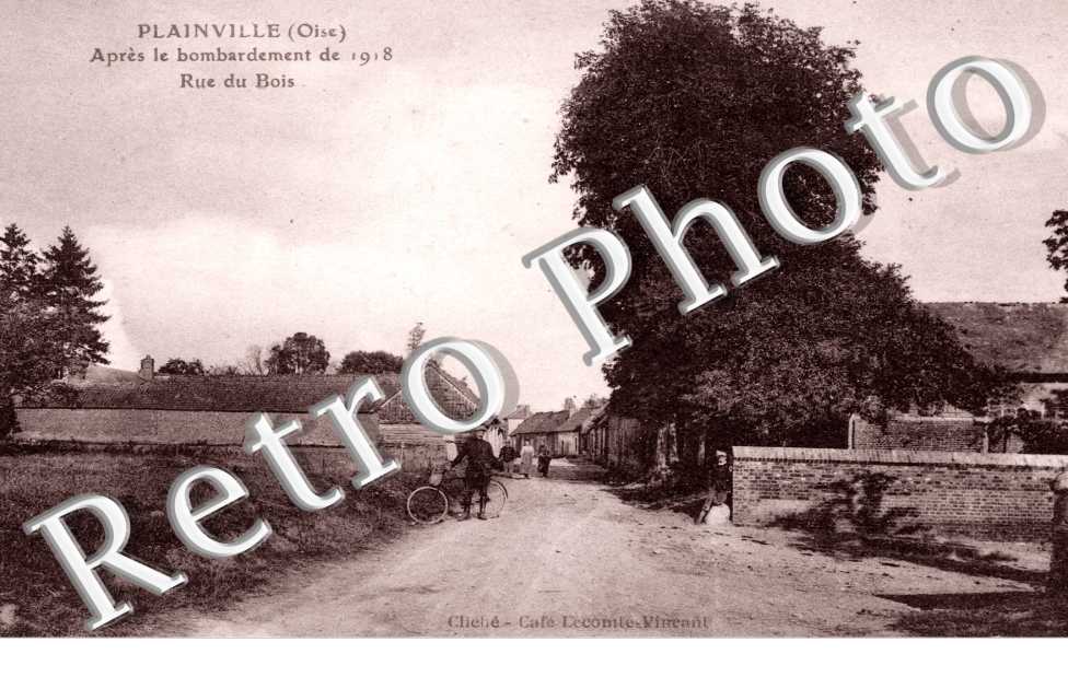 Apres le bombardement de 1918, Rue du Bois