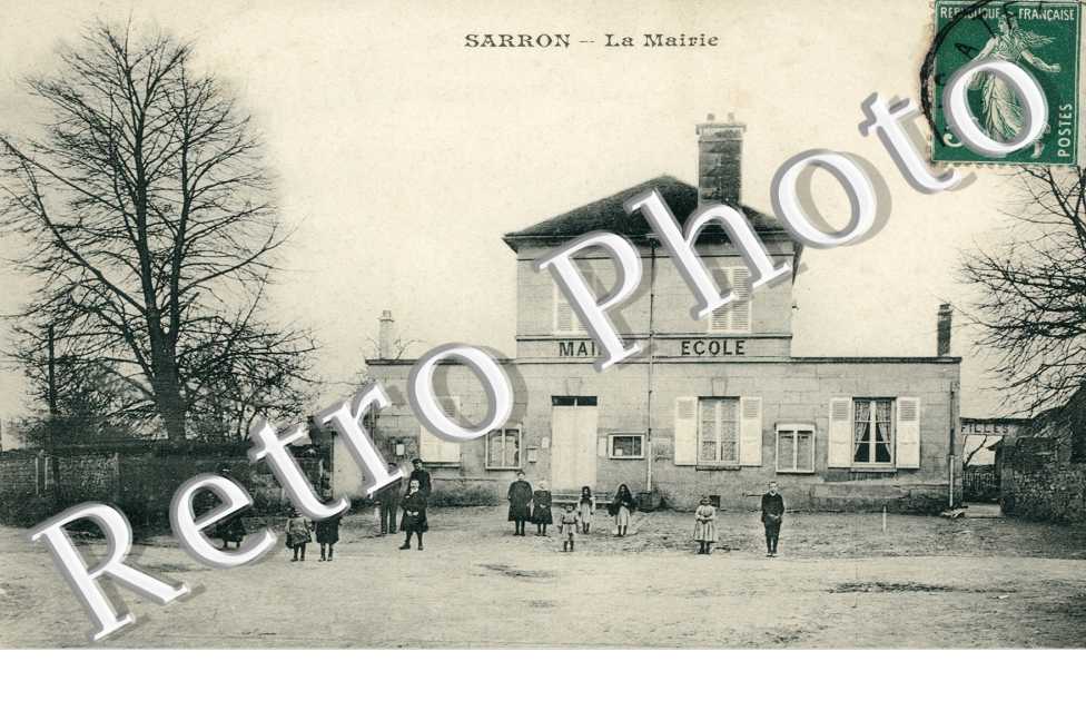 Sarron, la mairie