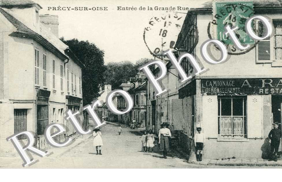 entree de la Grande Rue