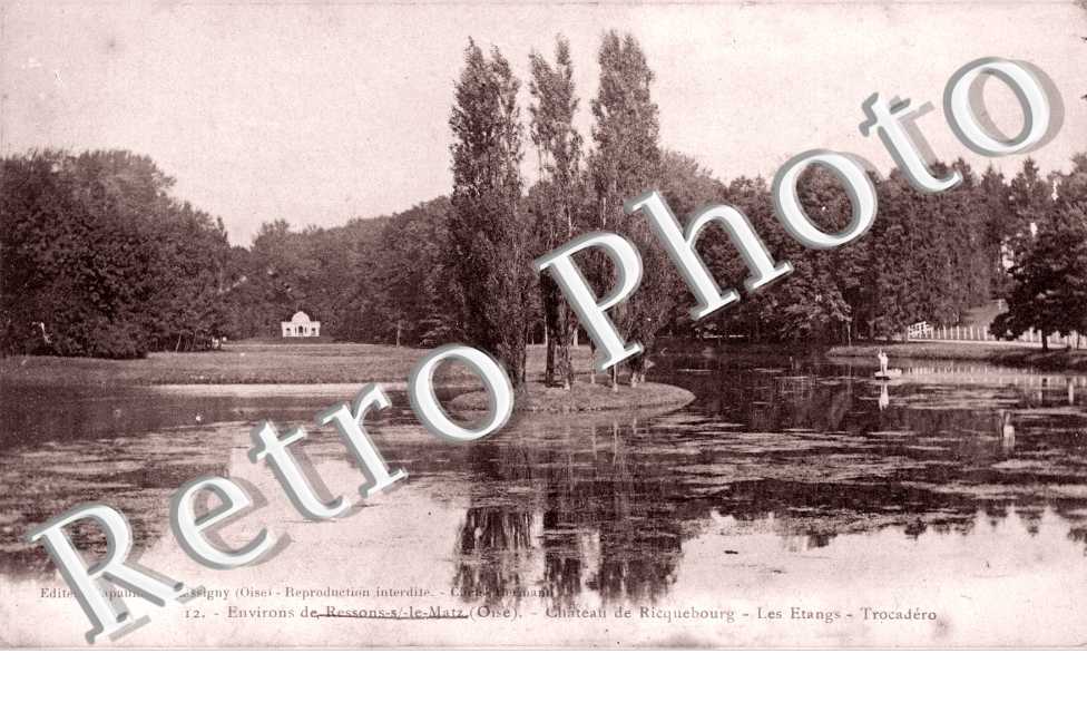 le Chateau - Les Etangs - Trocadero