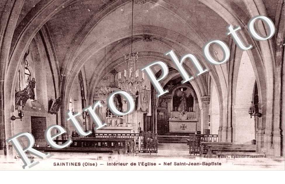 interieur de l' eglise, nef Saitn Jean-Baptiste