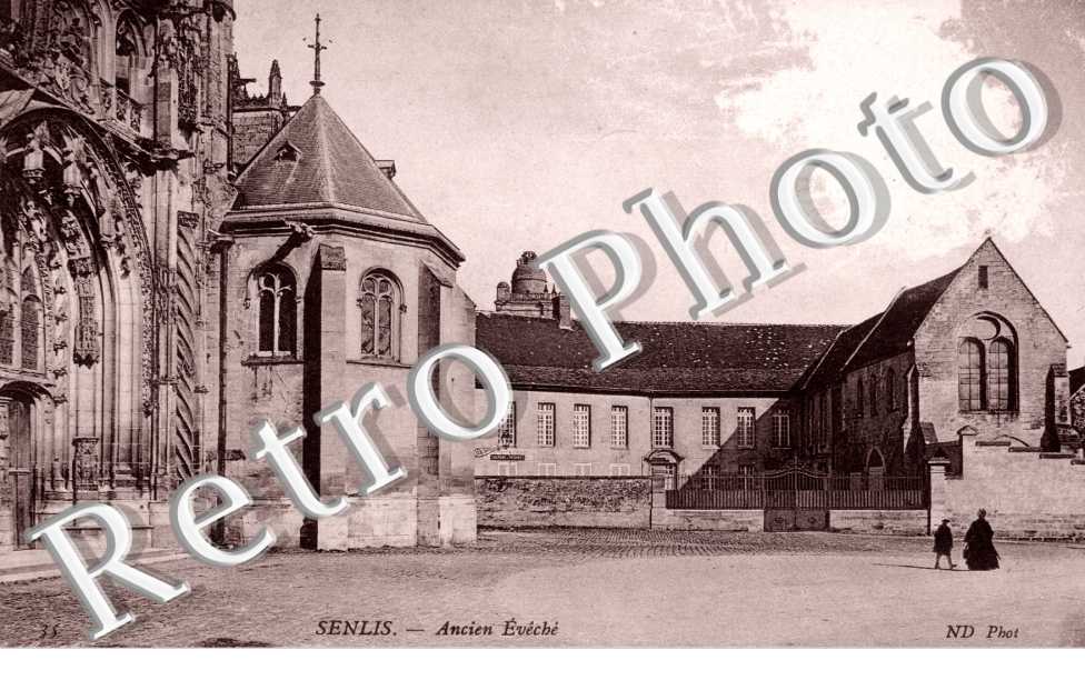 ANCIEN EVECHE