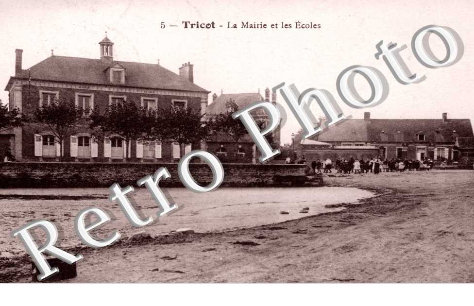 la Mairie et les ecoles
