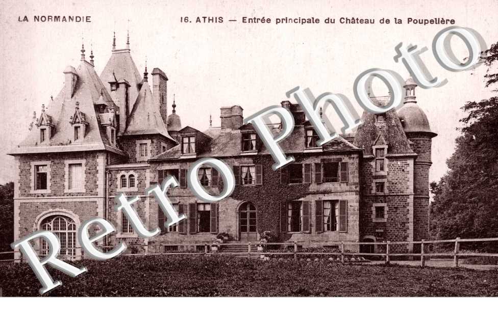 Entrée Principale du Chateau de la Poupelière