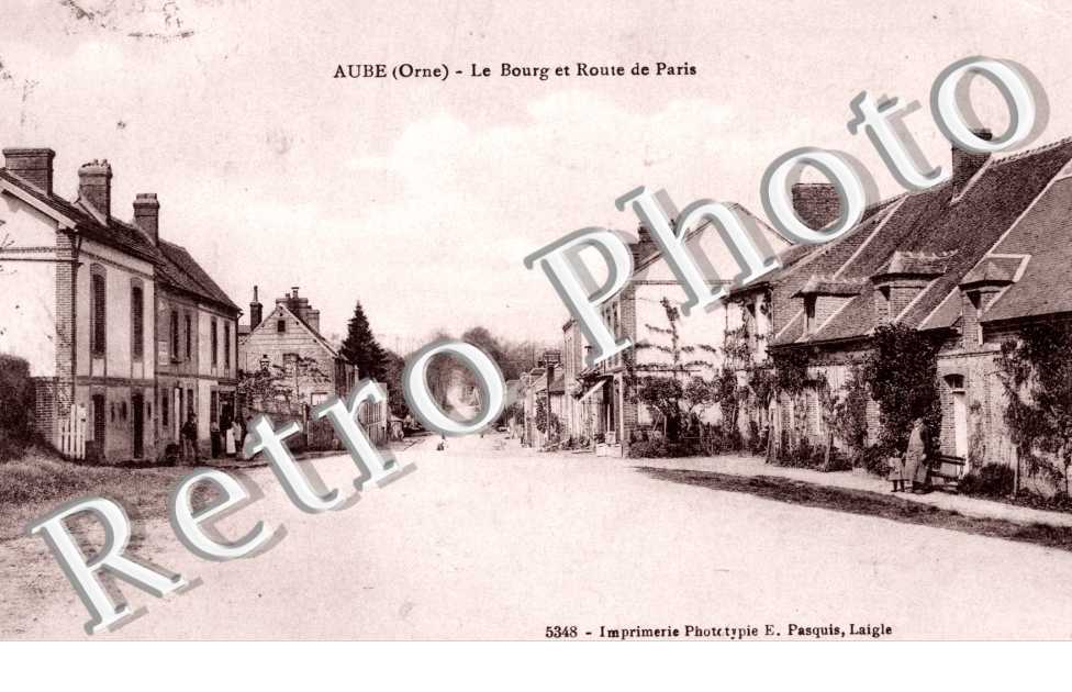 le Bourg et Route de Paris