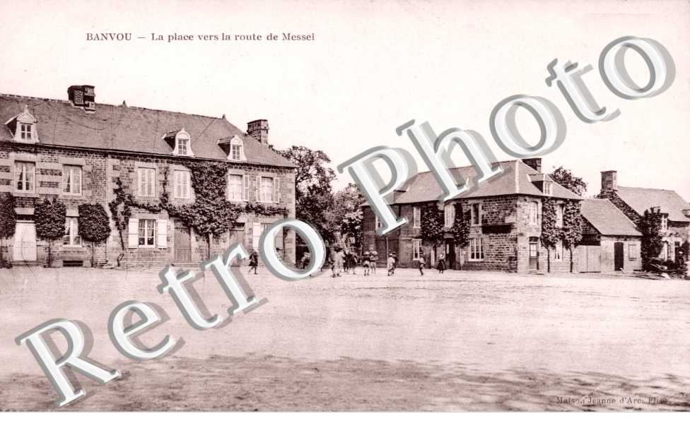 la Place vers la Route de Messei