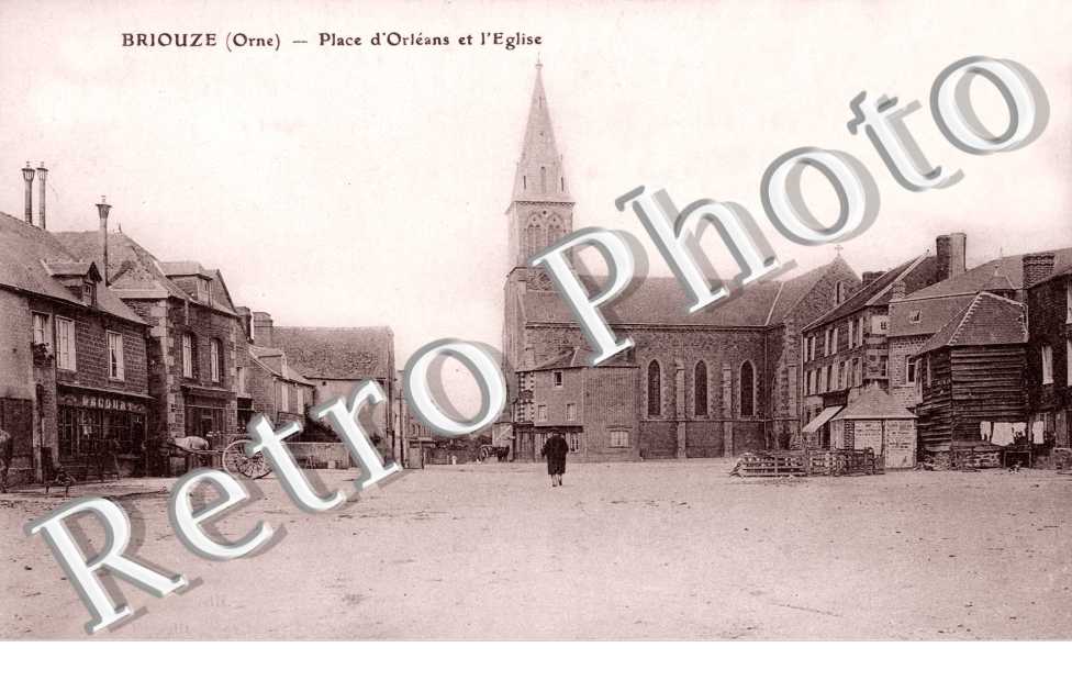 la Place d'Orleans et l'Eglise