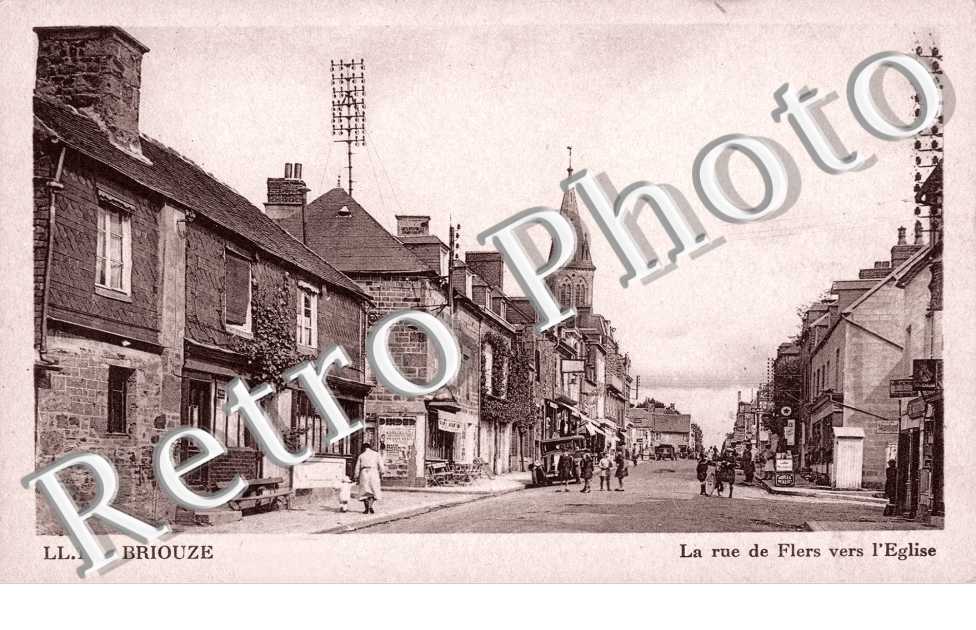 la Rue de Flers vers l'Eglise