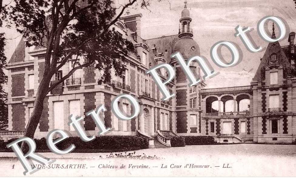 chateau de Verveine, la cour d&#039;honneur