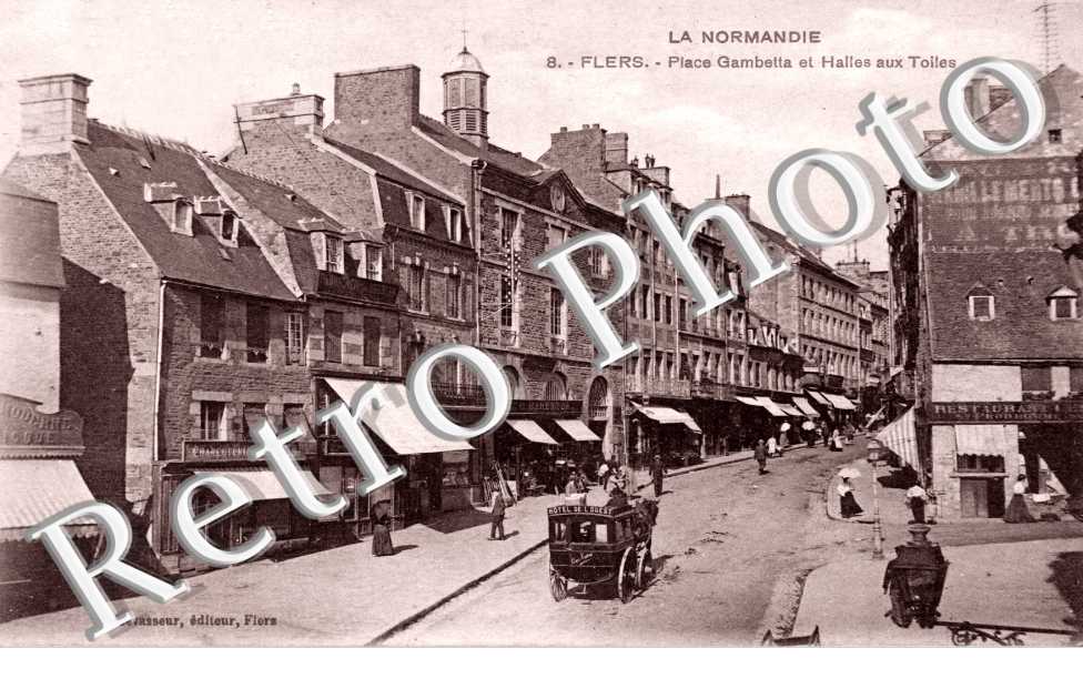 Place Gambetta et Halles aux Toiles