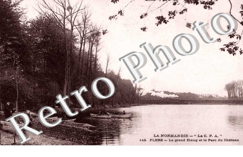 le grandEtang et le parc du chateau