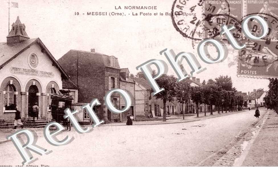 la Poste et le Bas du Bourg
