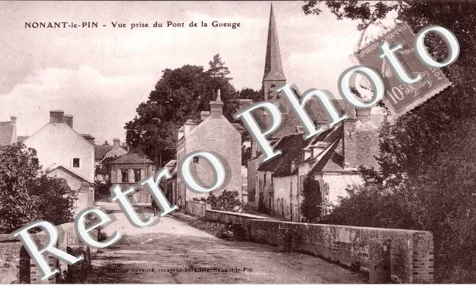 Vue prise du Pont de la Gueuge