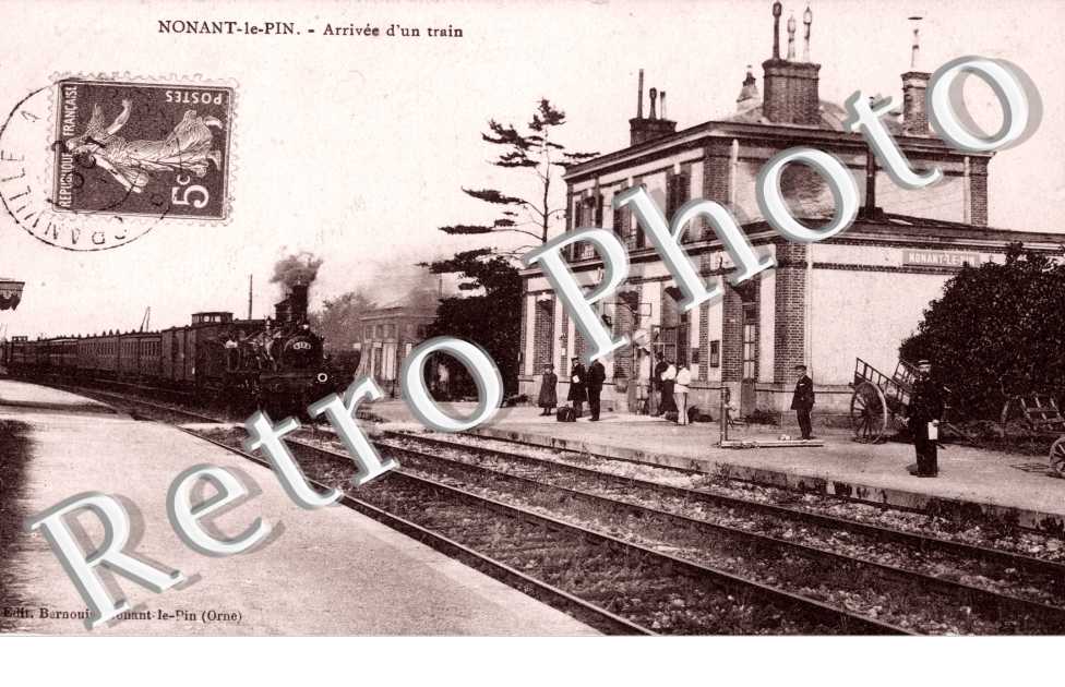 arrivee d&#039;un train (locomotive)