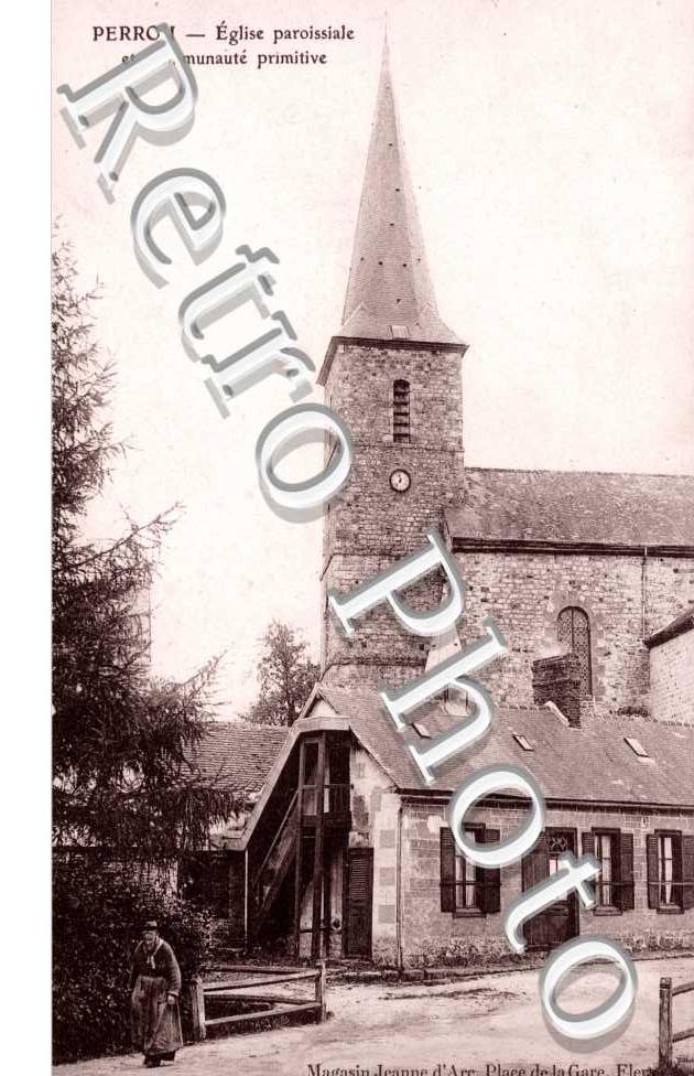 eglise paroissiale et communaute primitive