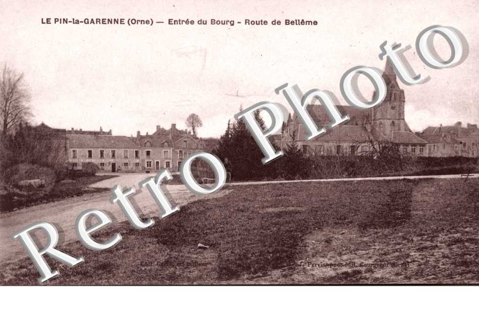 entree du bourg, route de Belleme