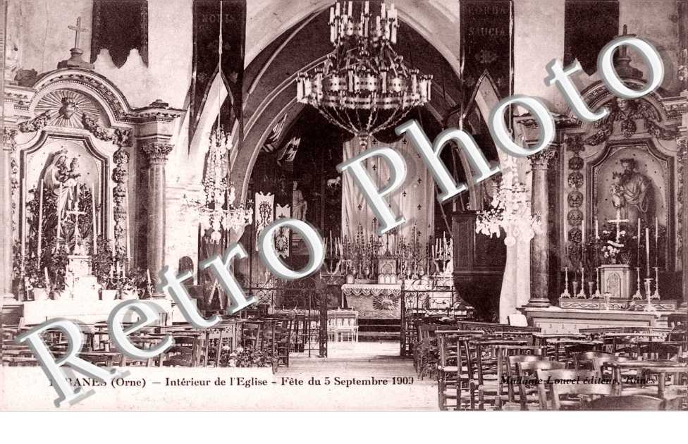 Interieur de l'eglise