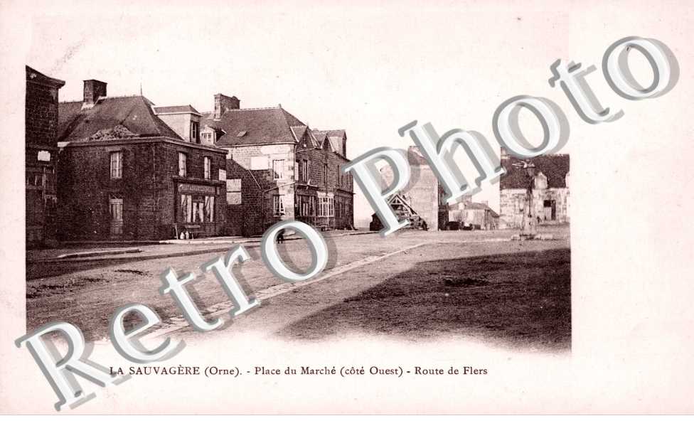 la place du marche, route de Flers
