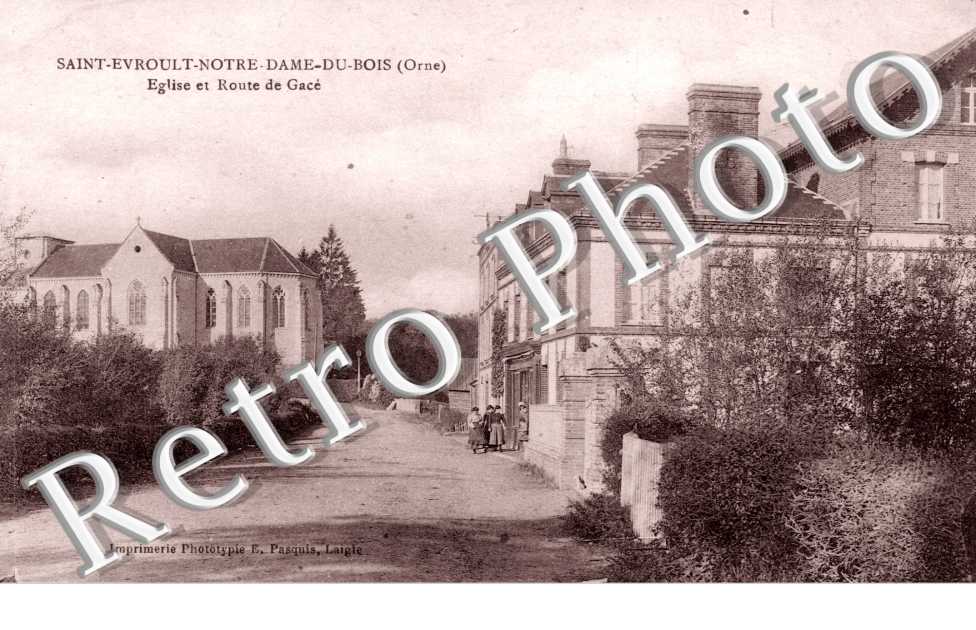 eglise et route de Gace
