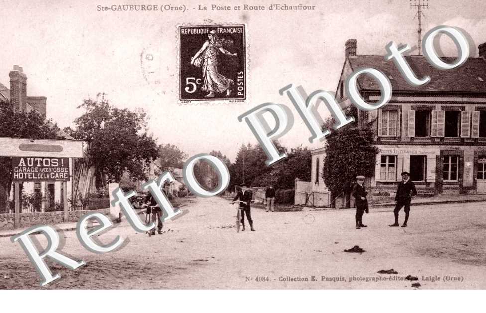 la poste et route d&#039;Echauffour