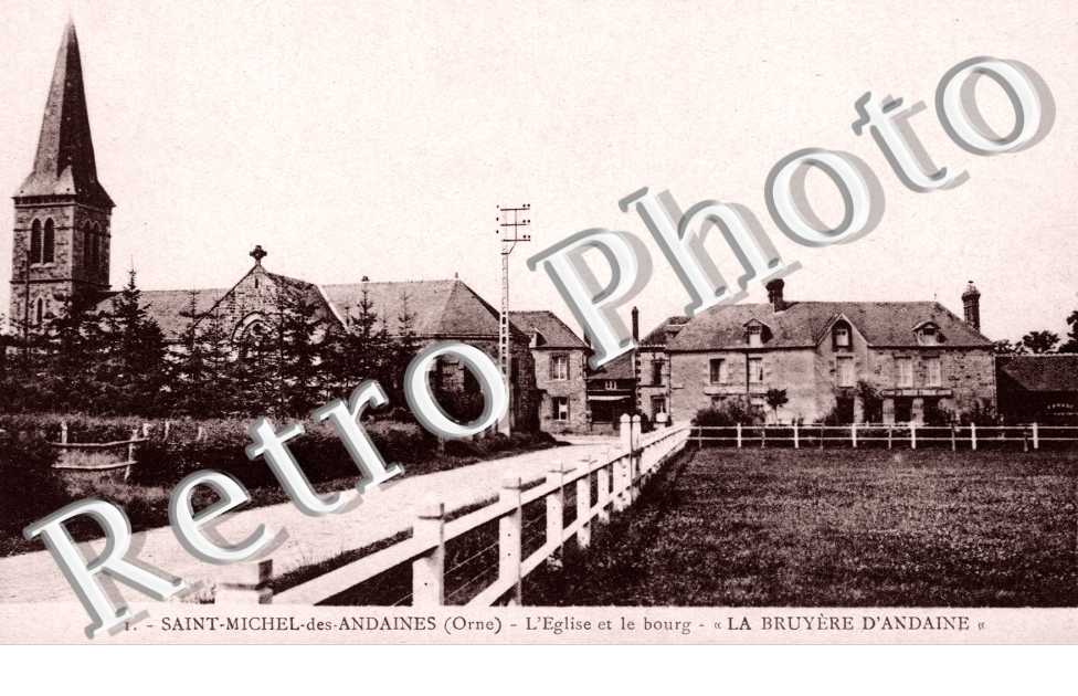 l&#039;eglise et le bourg "la bruyere d&#039;Andaine"