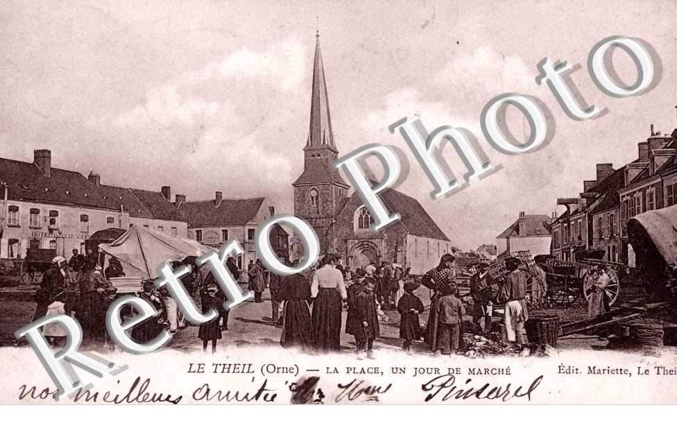 la place un jour de marche