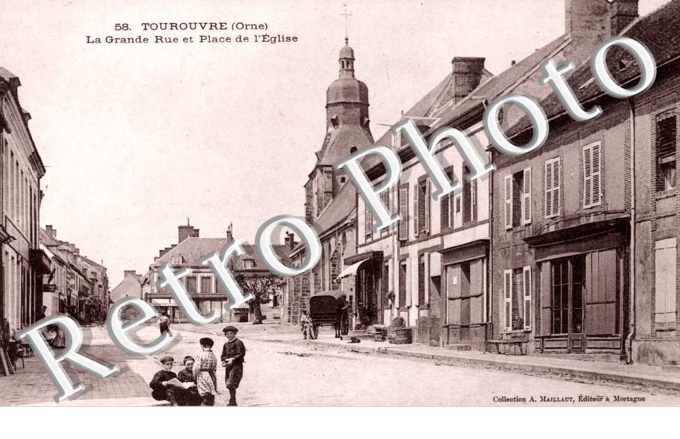 la Grande rue et place de l&#039;eglise